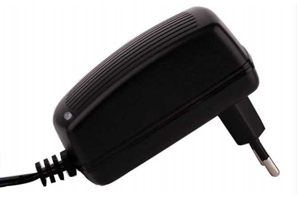 EPF1012 LiFePO4 Battery Smart Charger